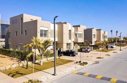 شقة - 3 - 4 للبيع في ذا كراون - طريق مصر اسكندرية الصحراوي - مدينة 6 أكتوبر - الجيزة