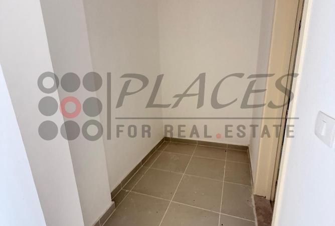 70362040 - صورة العقار 3