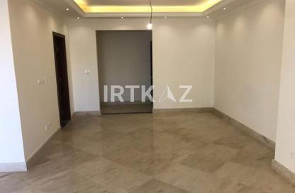 Apartment - 3 Bedrooms - 3 Bathrooms for sale in Eastown - 5th Settlement Compounds - The 5th Settlement - New Cairo City - Cairo