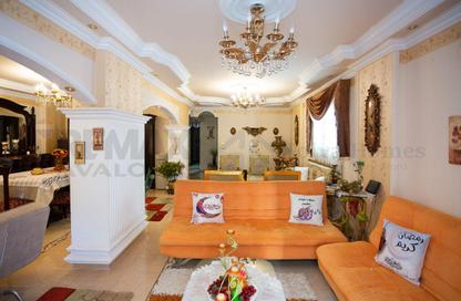 Apartment - 3 Bedrooms - 2 Bathrooms for sale in Miami - Hay Awal El Montazah - Alexandria