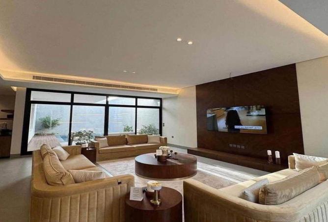 69312865 - Property Image 2