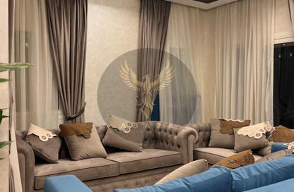 Twin House - 4 Bedrooms - 3 Bathrooms for rent in Hyde Park - New Cairo City - Cairo