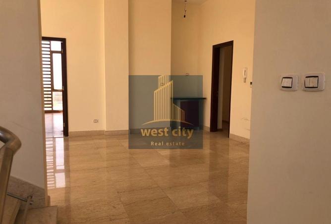 57743520 - Property Image 2