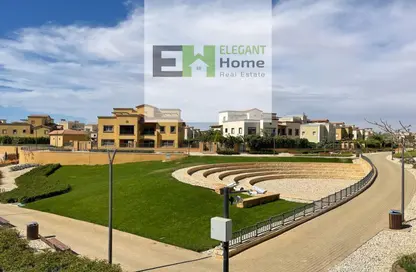 Townhouse - 3 Bedrooms - 3 Bathrooms for rent in Mivida - 5th Settlement Compounds - The 5th Settlement - New Cairo City - Cairo