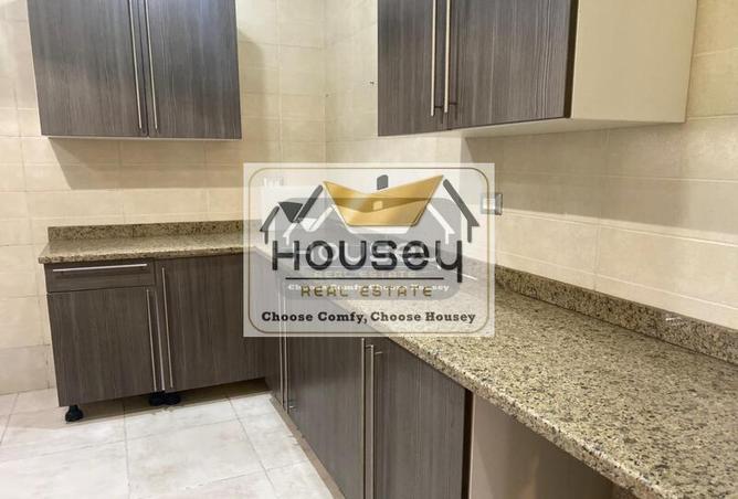 72719601 - Property Image 3
