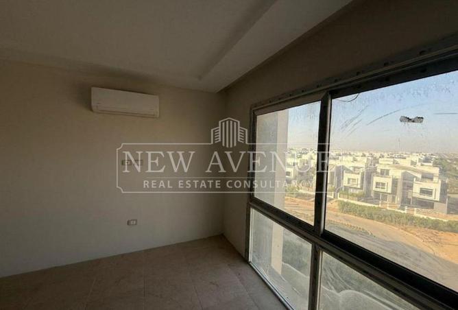 102073672 - Property Image 2