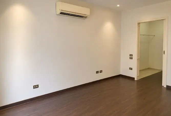 111586086 - Property Image 3