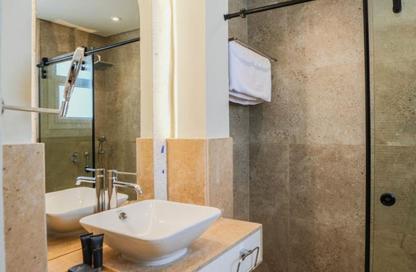 Chalet - 2 Bedrooms - 2 Bathrooms for sale in Seashore - Ras Al Hekma - North Coast Chalet - 2 Bedrooms - 2 Bathrooms for sale in Seashore - Ras Al Hekma - North Coast