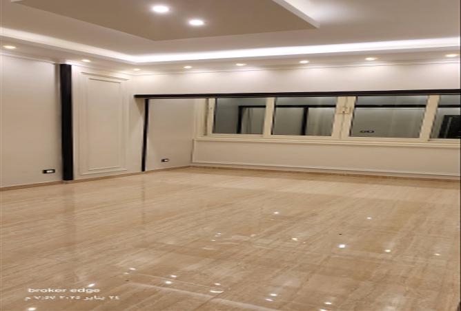 8521834 - Property Image 2