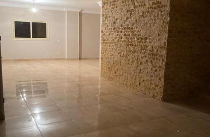 Apartment - 4 Bedrooms - 2 Bathrooms for rent in El Banafseg Apartment Buildings - El Banafseg - New Cairo City - Cairo