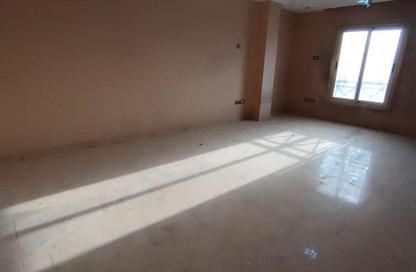 Apartment - 3 Bedrooms - 3 Bathrooms for rent in Al Gazaer St. - New Maadi Extension - Hay El Maadi - Cairo