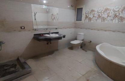 Apartment - 3 Bedrooms - 3 Bathrooms for rent in Al Gazaer St. - New Maadi Extension - Hay El Maadi - Cairo