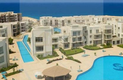 Chalet - 2 Bedrooms - 2 Bathrooms for sale in Sea View - Ras Al Hekma - North Coast