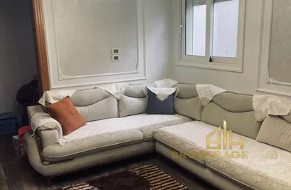 Townhouse - 4 Bedrooms - 4 Bathrooms for rent in Hyde Park - New Cairo City - Cairo