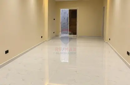 Apartment - 2 Bedrooms - 2 Bathrooms for sale in 7th District - Sheikh Zayed City - Giza