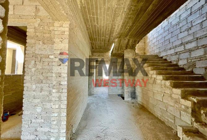 8586022 - Property Image 3