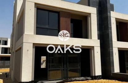 Villa - 3 - 3 for sale in El Patio Townside - 5th Settlement Compounds - The 5th Settlement - New Cairo City - Cairo