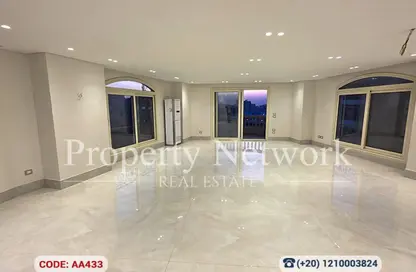 Apartment - 4 Bedrooms - 4 Bathrooms for rent in Al Horeya St. - Almazah - Heliopolis - Masr El Gedida - Cairo