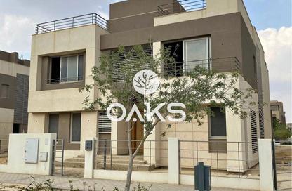Villa - 4 Bedrooms - 4 Bathrooms for sale in Palm Hills New Cairo - 5th Settlement Compounds - The 5th Settlement - New Cairo City - Cairo