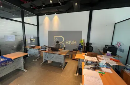 مساحات مكتبية - 5 غرف نوم - 2 حمامات للايجار في شارع التسعين الجنوبي - التجمع الخامس - مدينة القاهرة الجديدة - القاهرة