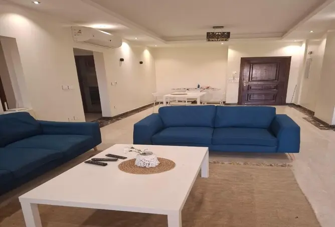 82608219 - Property Image 2