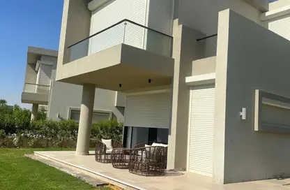 فيلا - 5 غرف نوم - 4 حمامات للايجار في أزهى - العين السخنة - السويس