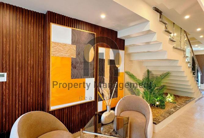 100369204 - Property Image 3