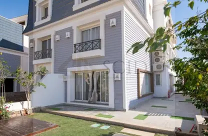 Townhouse - 3 Bedrooms - 3 Bathrooms for sale in Mountain View 4 - 6 October Compounds - 6 October City - Giza