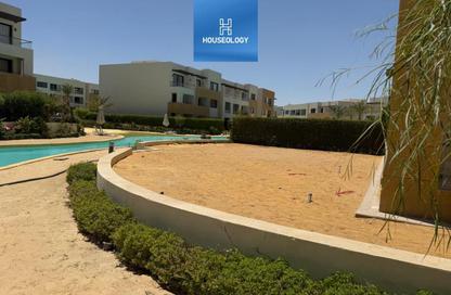 Chalet - 2 Bedrooms - 2 Bathrooms for sale in Azha - Al Ain Al Sokhna - Suez