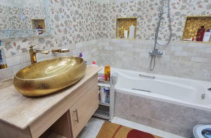 Apartment - 4 Bedrooms - 3 Bathrooms for sale in Africa   Emtedad Moustafa Al Nahas - 9th Zone - Nasr City - Cairo