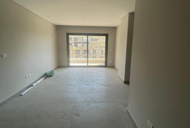 99400946 - Property Image 3