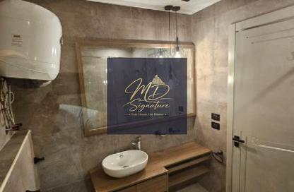 Apartment - 3 Bedrooms - 3 Bathrooms for sale in Lake View Residence - 5th Settlement Compounds - The 5th Settlement - New Cairo City - Cairo Apartment - 3 Bedrooms - 3 Bathrooms for sale in Lake View Residence - 5th Settlement Compounds - The 5th Settlement - New Cairo City - Cairo