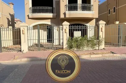 Townhouse - 4 Bedrooms - 4 Bathrooms for sale in Al Patio Prime - El Patio - El Shorouk Compounds - Shorouk City - Cairo