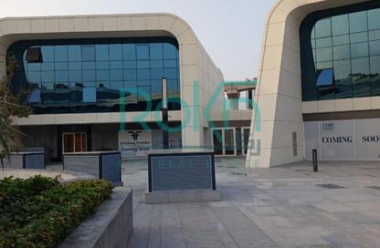 محل - استوديو - 1 حمام للايجار في سنترادا بلازا - ميدان جهينة - مدينة 6 أكتوبر - الجيزة
