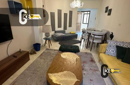 Apartment - 2 Bedrooms - 1 Bathroom for rent in El Rehab Extension - Al Rehab - New Cairo City - Cairo