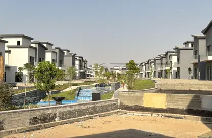 Townhouse - 3 Bedrooms - 4 Bathrooms for sale in Creek Town - The 1st Settlement - New Cairo City - Cairo