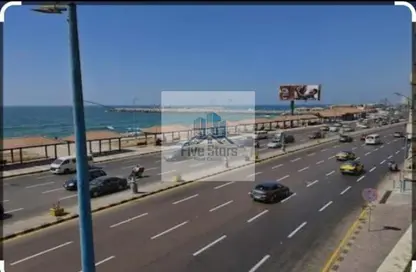 نصف طابق - استوديو - 1 حمام للبيع في سابا باشا - حي شرق - الاسكندرية