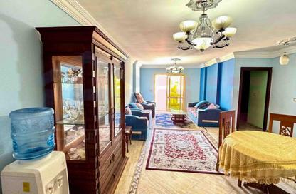 Apartment - 2 Bedrooms - 1 Bathroom for sale in Winget st. - Bolkly - Hay Sharq - Alexandria