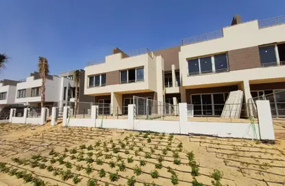 Villa - 5 Bedrooms - 6 Bathrooms for sale in Palm Hills New Cairo - 5th Settlement Compounds - The 5th Settlement - New Cairo City - Cairo