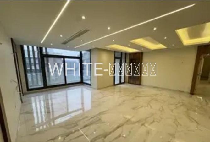 72704809 - Property Image 2
