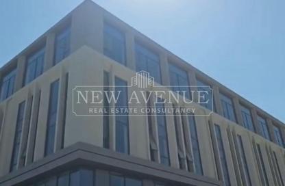 Office Space - Studio - 2 Bathrooms for rent in West Gate - 6 October Compounds - 6 October City - Giza