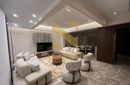 شقة - 3 غرف نوم - 2 حمامات للايجار في 6 ويست - بيفرلي هيلز - كمبوندات الشيخ زايد - الشيخ زايد - الجيزة