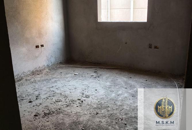 8573719 - Property Image 3