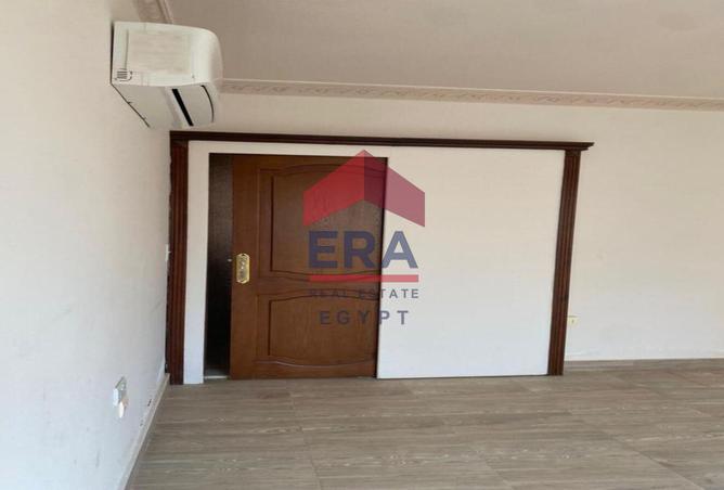 8612380 - Property Image 3