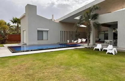 Villa - 6 Bedrooms - 7 Bathrooms for sale in Westown - Sheikh Zayed Compounds - Sheikh Zayed City - Giza