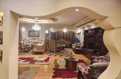 Apartment - 3 Bedrooms - 3 Bathrooms for sale in Almazah - Heliopolis - Masr El Gedida - Cairo