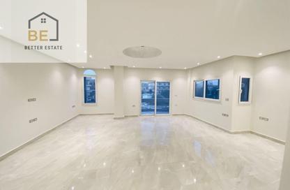 Apartment - 4 Bedrooms - 2 Bathrooms for rent in Area A - Ganoob El Acadimia - New Cairo City - Cairo Apartment - 4 Bedrooms - 2 Bathrooms for rent in Area A - Ganoob El Acadimia - New Cairo City - Cairo