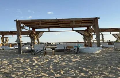 تاون هاوس - 3 غرف نوم - 3 حمامات للبيع في سيشور - راس الحكمة - الساحل الشمالي