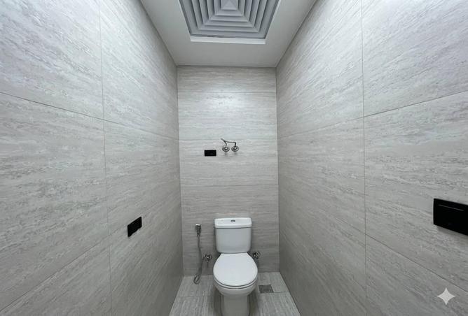 82880261 - Property Image 2