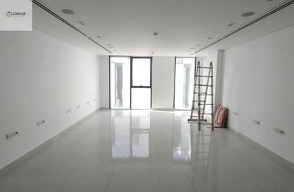 Office Space - Studio - 1 Bathroom for rent in Hyde Park Business District Mall - South Teseen St. - The 5th Settlement - New Cairo City - Cairo